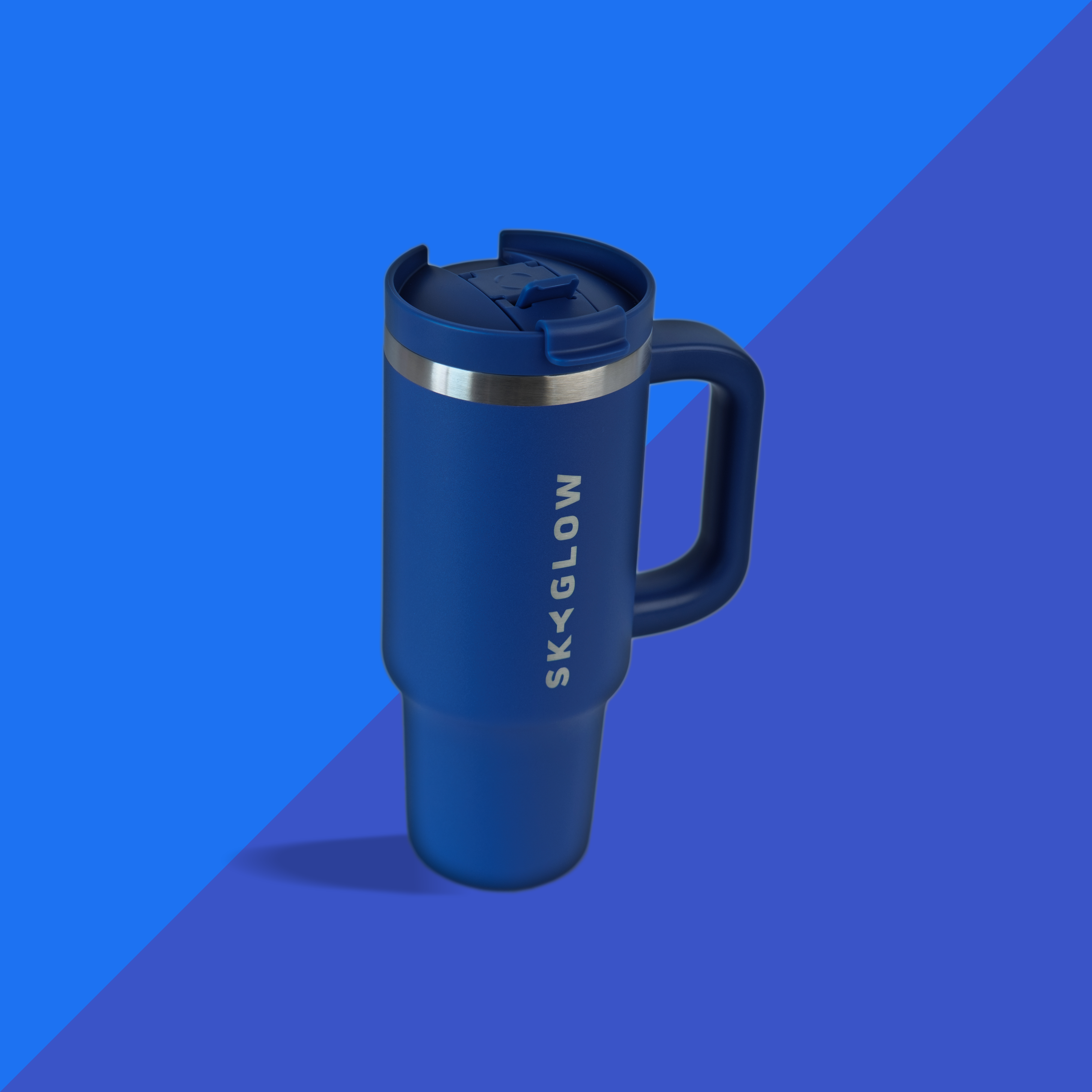 880ml Luxe Travel Tumbler with Straw & Handle